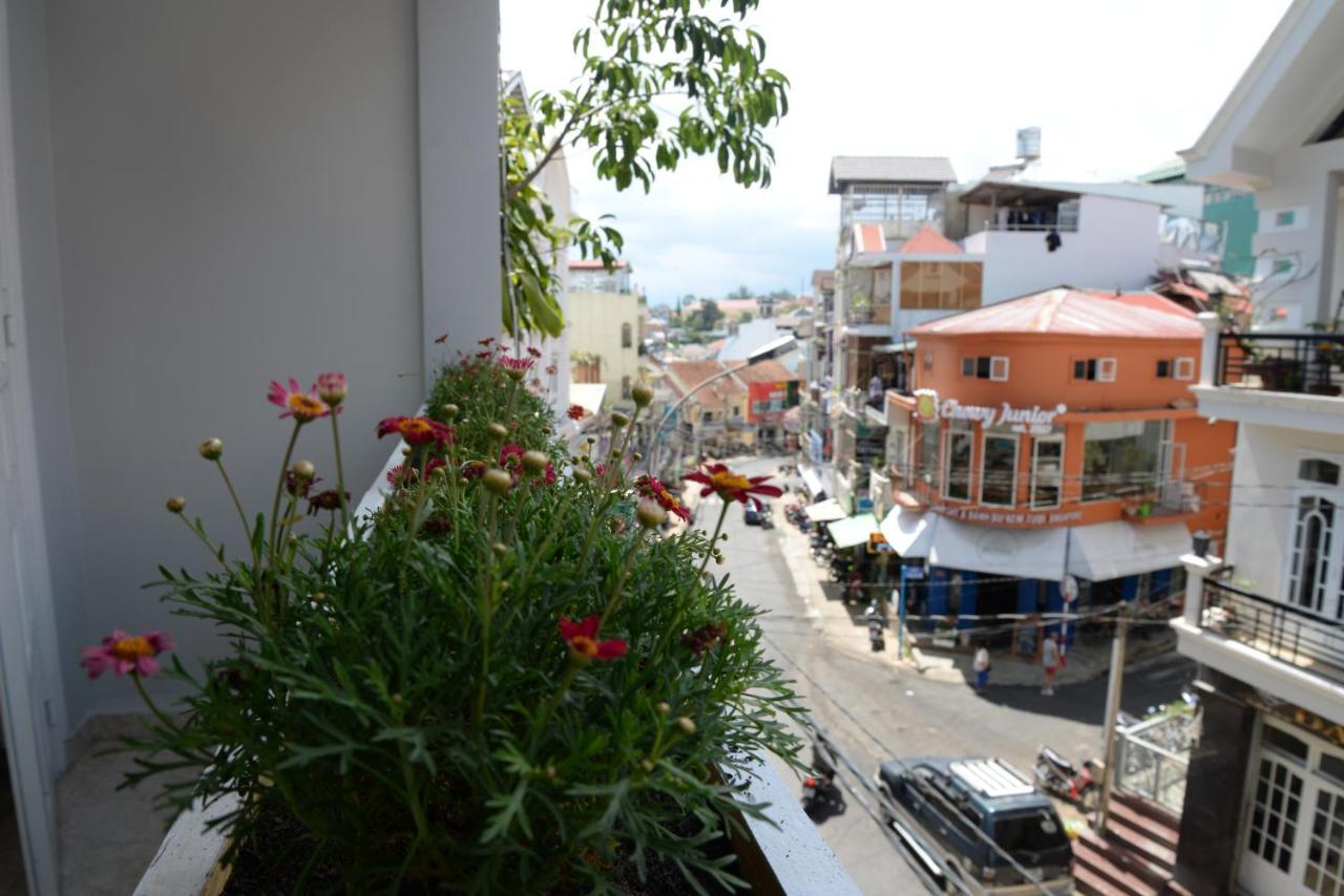 Amis Hotel Da Lat Exterior foto
